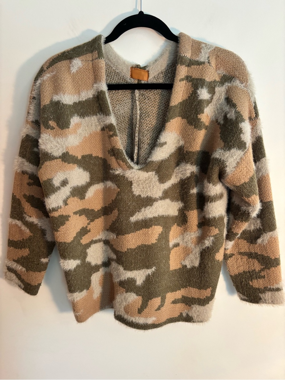 Pol Women’s V-Neck Camo color Cozy pull over sweater